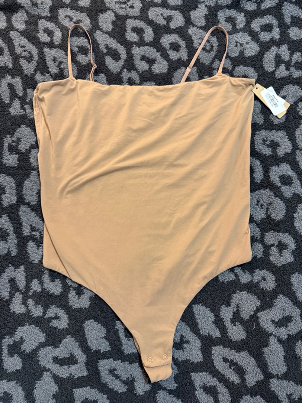 SKIMS Fits Everybody Cami Thong Bodysuit - Sienna